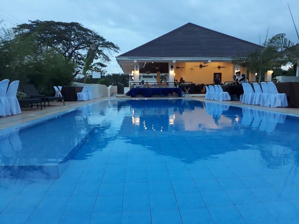 Hotel Southwind Palawan Puerto Princesa Esterno foto