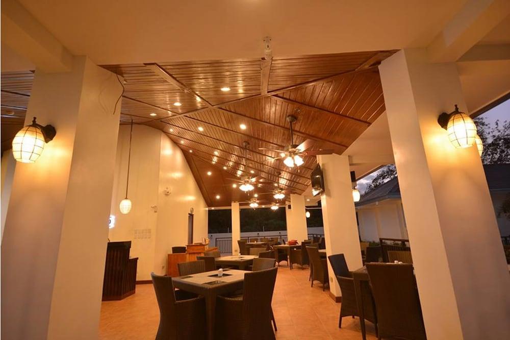 Hotel Southwind Palawan Puerto Princesa Esterno foto